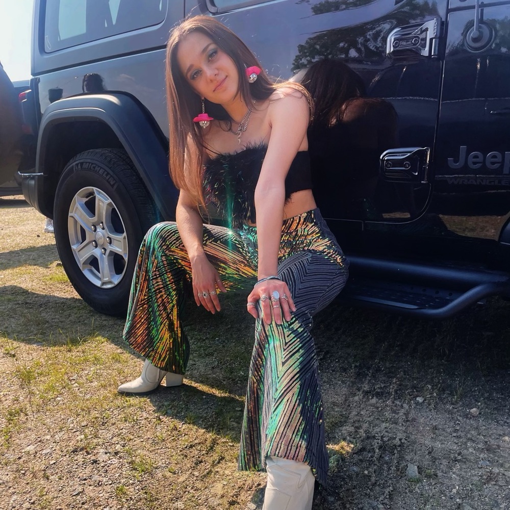 Meet your Posher, Dea